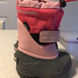 Columbia snow boots - waterproof size 4 baby